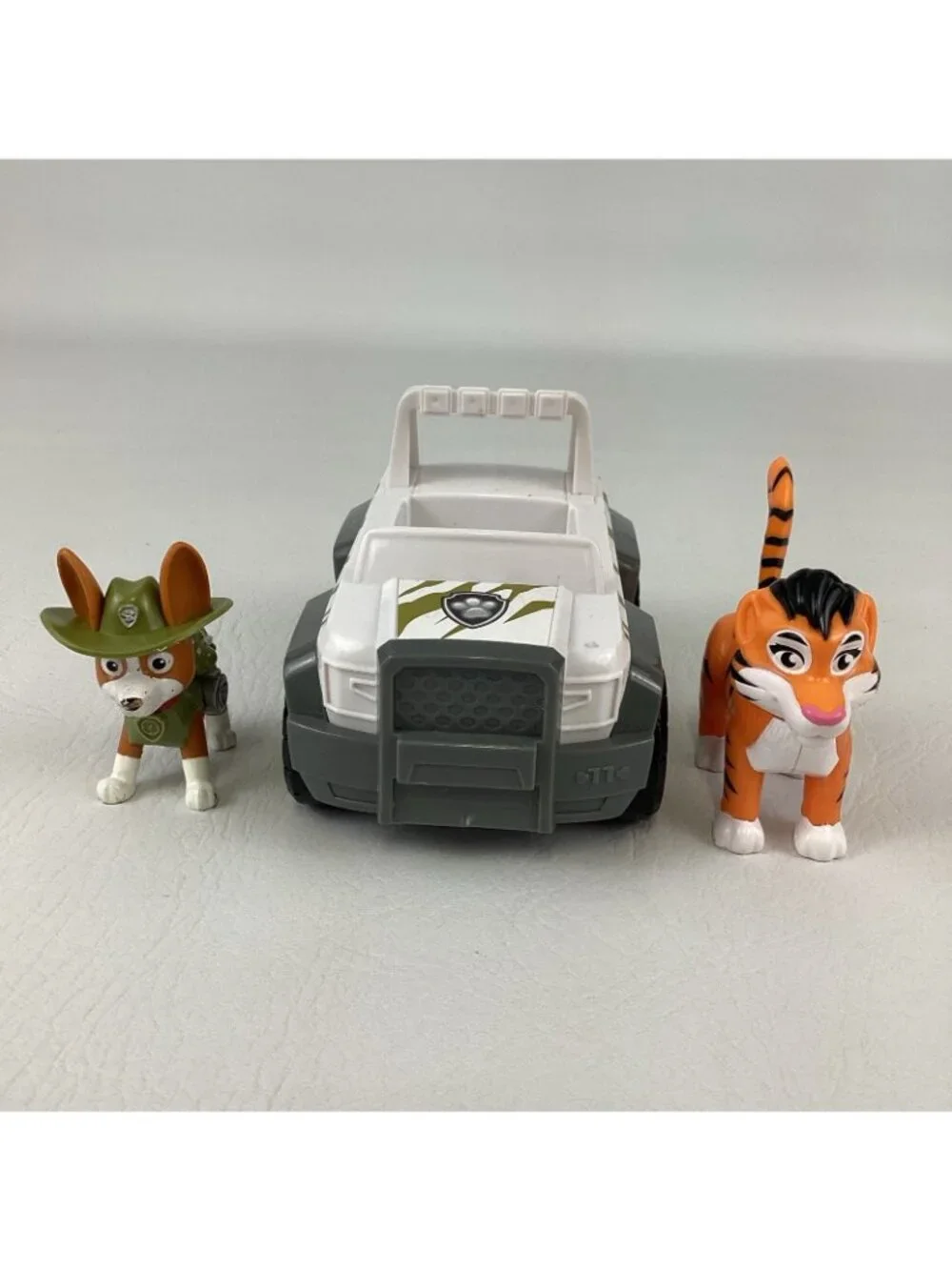 Paw Patrol Jungle Rescue Pups Tracker Figure Vehicle Tiger Bundle Spin Master